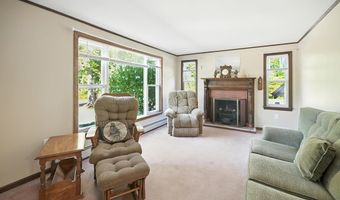 2 N Broadway, Atkinson, NH 03811