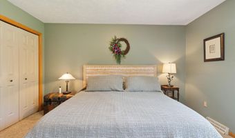 4170 Riverview Dr, Alma, MI 48801