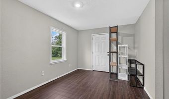 702 9th St, Barling, AR 72923
