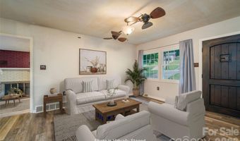 6 Hillview Cir, Asheville, NC 28805