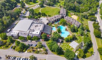 2 Chamonix Dr 332, Alloway, NJ 07462