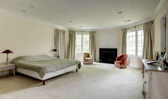 10109 DICKENS Ave, Bethesda, MD 20814
