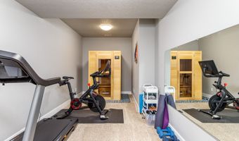 2702 Weston Dr, Ames, IA 50010