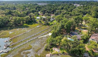 6114 Vaux Rd, Beaufort, SC 29906