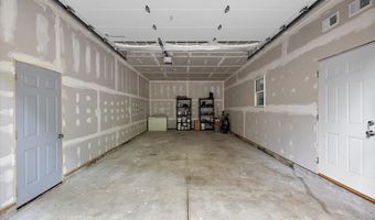 6182 High, Algonac, MI 48001