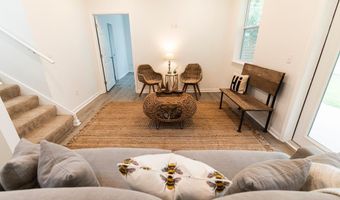 195 14th St, Apalachicola, FL 32320