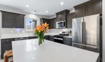 611 Rosewood Dr, Bellevue, ID 83313