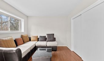 4227 AMERICANA Dr 102, Annandale, VA 22003