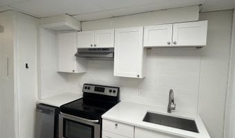 80 E 24TH St 2, Bayonne, NJ 07002