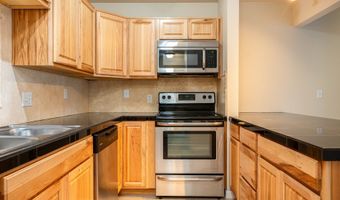 10090 SW BEAVERTON HILLSDALE Hwy 16, Beaverton, OR 97005