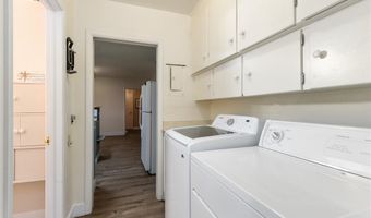 1124 Parkhill Dr, Billings, MT 59102