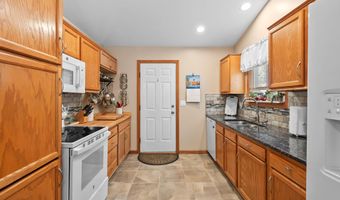 152 Summit Dr, Allegan, MI 49010