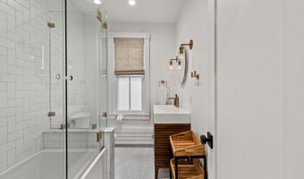 268 KING GEORGE St, Annapolis, MD 21401