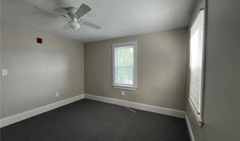 217 State St 2R, Bristol, RI 02809