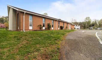5001 BACKLICK Rd, Annandale, VA 22003