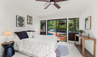 44-389 Kaneohe Bay Dr, Kaneohe, HI 96744