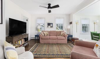 7 Pleasant Vw, Jamestown, RI 02835