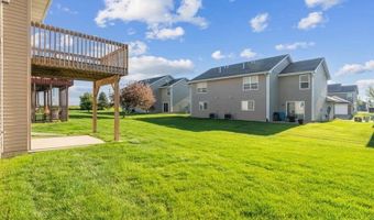 1810 Goose Lake Cir, North Liberty, IA 52317