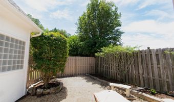 172 TREYMOOR Dr, Alabaster, AL 35007