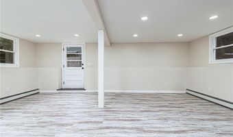14 Partridge Dr, Exeter, RI 02822
