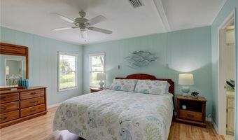 1117 Pocatella Dr, Barefoot Bay, FL 32976