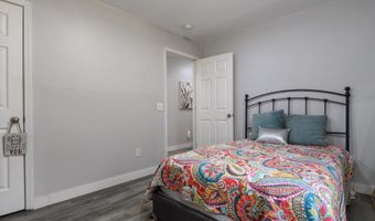 22 Deans Lndg, Chesterfield, NH 03443