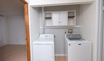 416 Greenhill Ct, Albany, NY 12203
