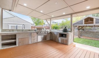 924 Flintrock Dr, Antioch, CA 94509