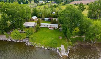279 Hunter N Rd, Alburgh, VT 05440