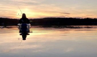 63 Lake Shore Dr, Barnstead, NH 03225