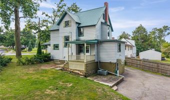957 Cleveland Ave, Amherst, OH 44001