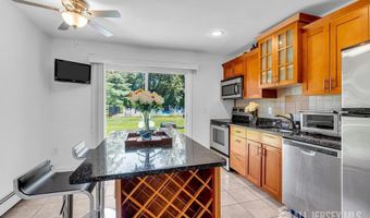 96 East Ave 104, Atlantic Highlands, NJ 07716