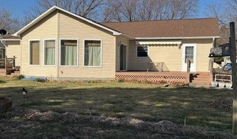 941 S 1st St, Albion, NE 68620