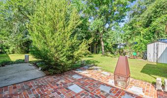 1912 Mimosa St, Abbeville, LA 70510