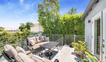 9006 Phyllis Ave, West Hollywood, CA 90069