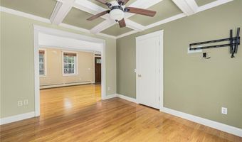 16 Karen Dr, Hopkinton, RI 02832