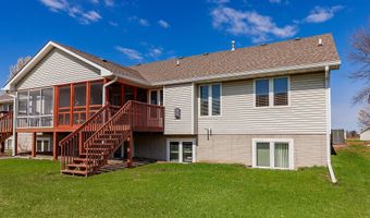 842 Lindsay Ct SW, Altoona, IA 50009