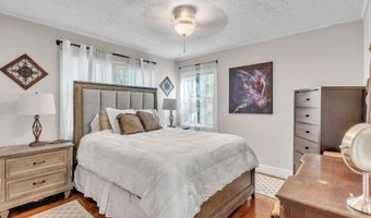 810 Forrest Rd, Alexander City, AL 35010