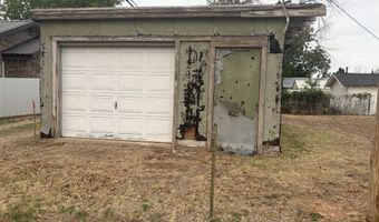501 Avenue D, Abernathy, TX 79311