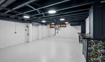 1427 BOLTON St 2, Baltimore, MD 21217