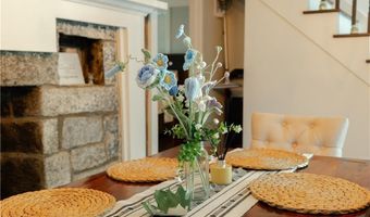 99 Highview Ave, Hopkinton, RI 02832