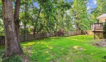 6916 PACIFIC Ln, Annandale, VA 22003