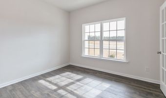 1040 Misty Creek Dr, Aberdeen, NC 28315