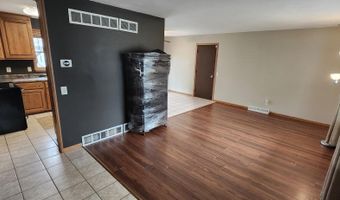 536 Santa Maria Dr, Arlington, WI 53911