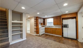 4559 Collins Ave, Acworth, GA 30101