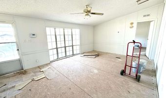 5103 Tierra Bonita Rd, Carlsbad, NM 88220
