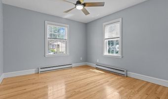 74 Leslie St, Cranston, RI 02910