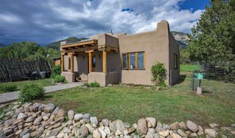 31 And 33 Juan De Dios Rd, Arroyo Seco, NM 87514