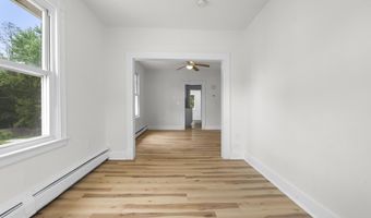 18 Park St, Bristol, CT 06010