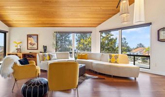 2709 Unicornio St, Carlsbad, CA 92009